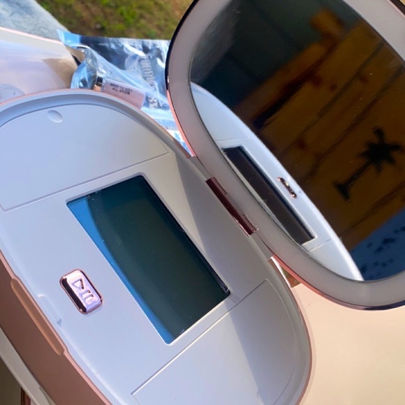 UltradermMD Trophy Skin Care Complete 3-in-1 System Aging Tool New Never Used - Picture 6 of 6